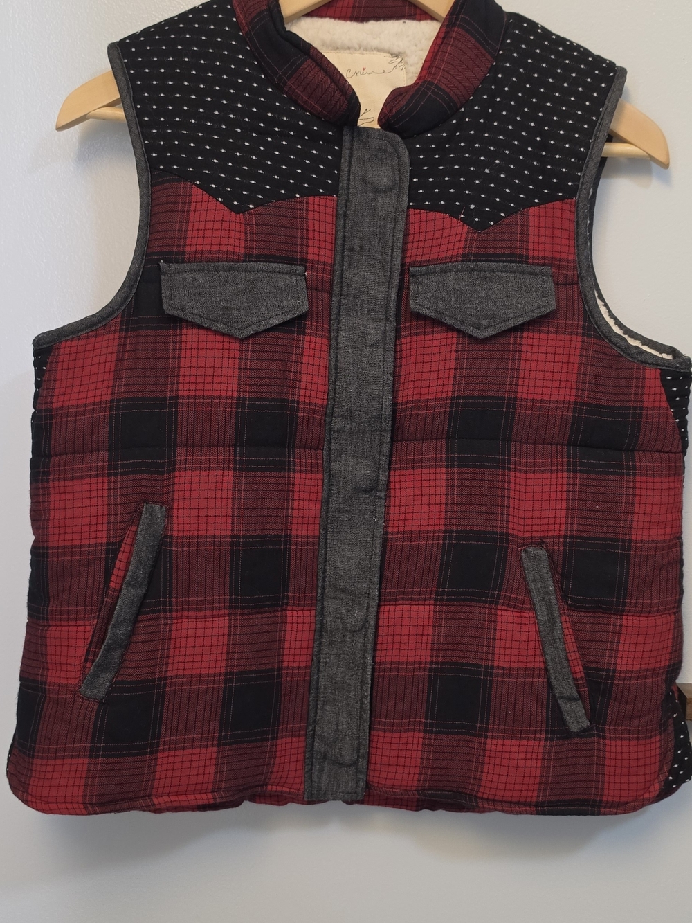 En Creme Red and Black Plaid Teddy Vest with Dotted Yoke